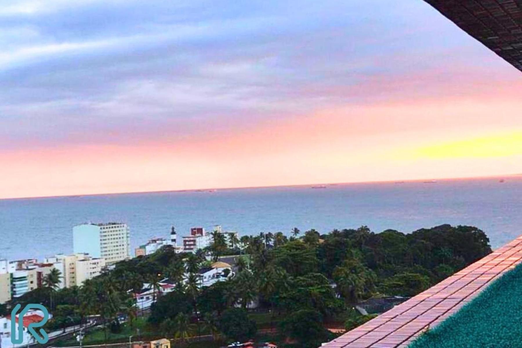 Lindo Studio Vista Mar Na Barra Com Piscina No Rooftop Do Edf, Proximo Ao Porto Da Barra Salvador Esterno foto